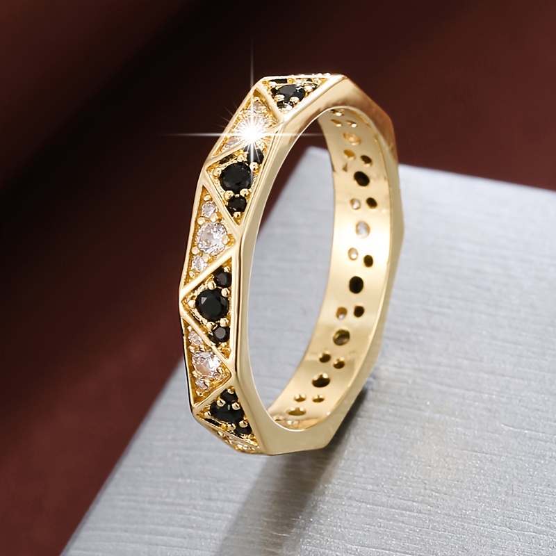 Stylish Triangle Women's Ring w/ Zirconia